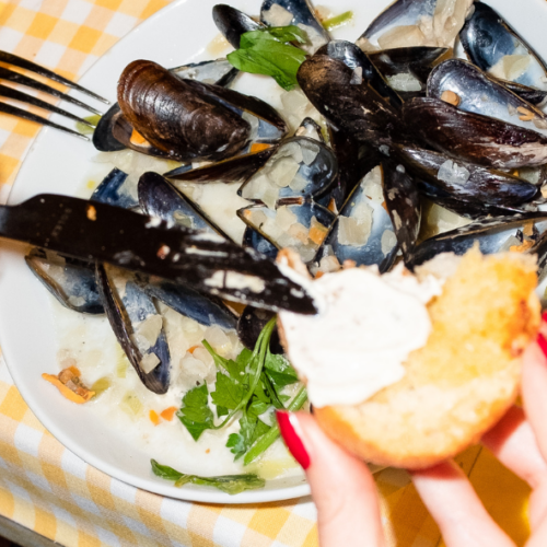 FRANKFURTER NEUE KÜCHE