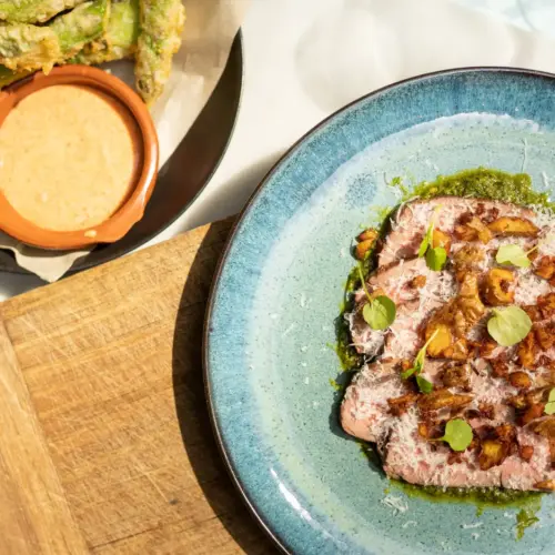 FRANKFURTER NEUE KÜCHE